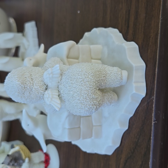 Snow Baby - Picture 2 of 4